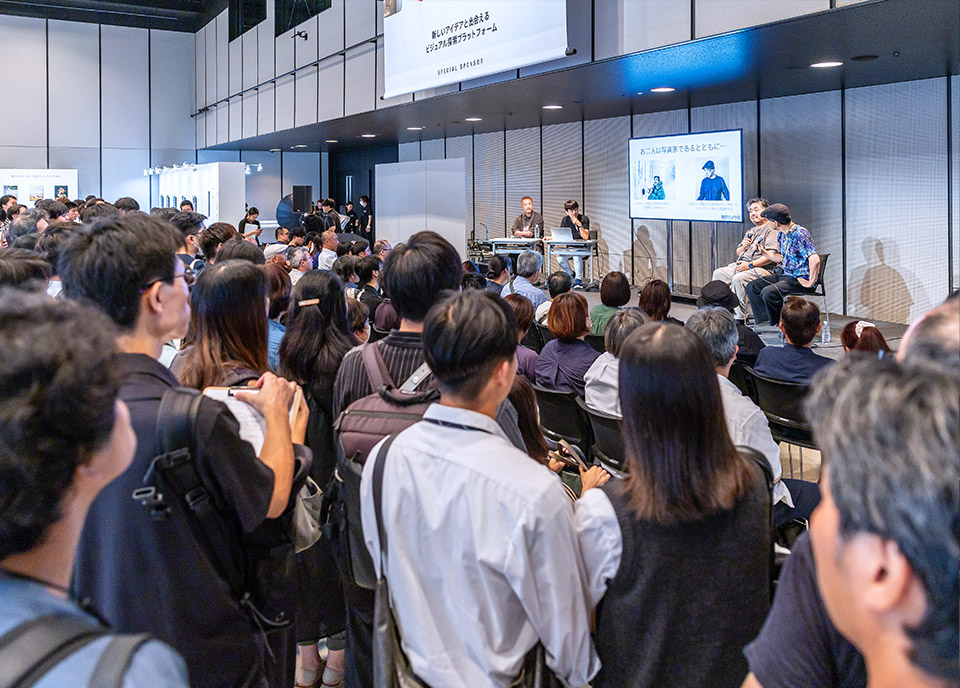 写真展、トークショーなどイベントのサポート