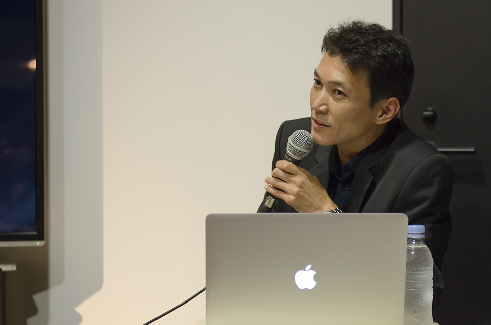 東京カメラ部2015写真展シグマトークショーイベント「dp Quattro 4兄弟　どれを持つのが幸せになれるか？」塙真一