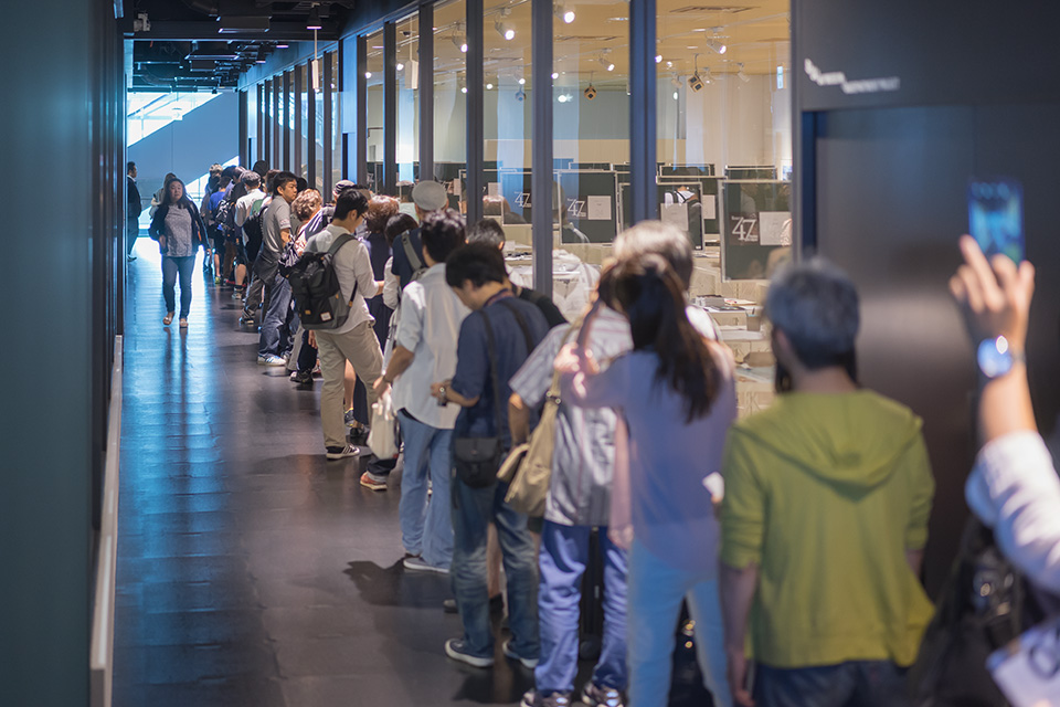 写真展の様子：東京カメラ部2015写真展