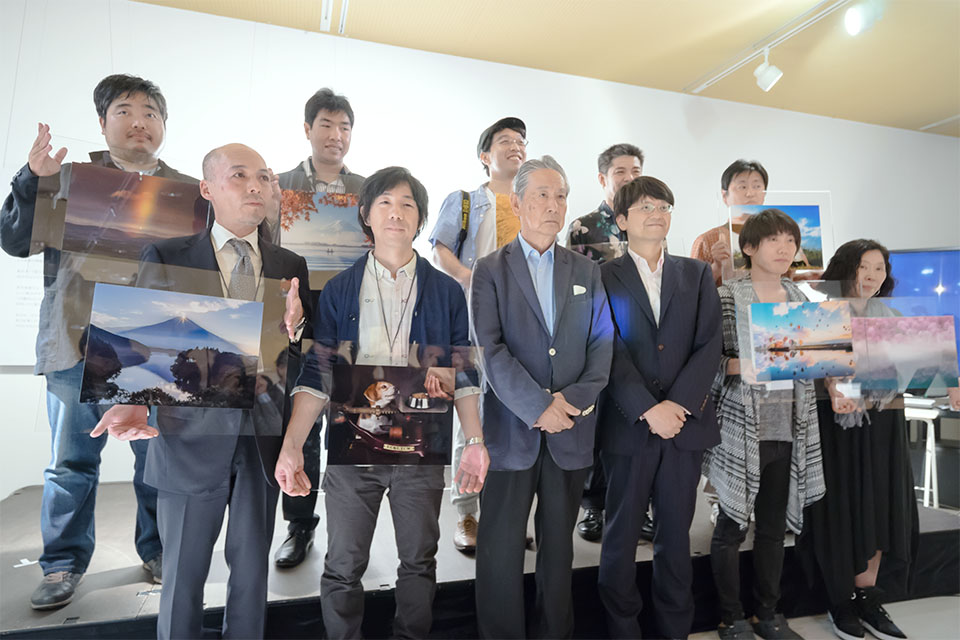 レセプションの様子：東京カメラ部2015写真展