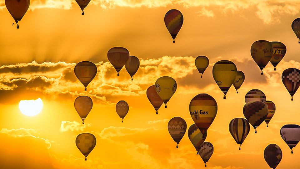 東京カメラ部10選 藤原嘉騎、別所隆弘、八木千賀子×特定非営利活動法人 熱気球運営機構 会長 町田耕造×佐賀市 経済部 2016熱気球世界選手権 推進室広報・イベント係長 杠 精士郎「大空を撮ろう！ ～被写体としての熱気球の魅力～」