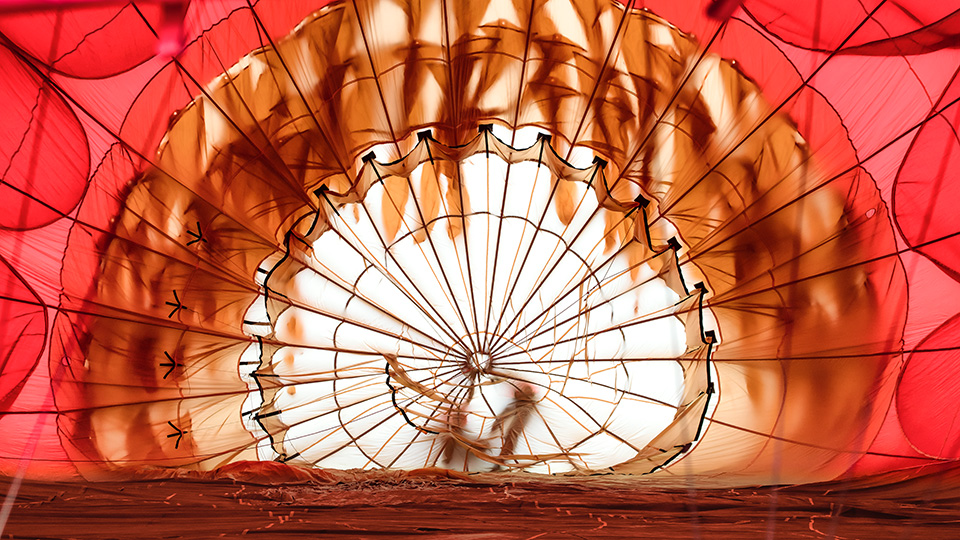 東京カメラ部10選 藤原嘉騎、別所隆弘、八木千賀子×特定非営利活動法人 熱気球運営機構 会長 町田耕造×佐賀市 経済部 2016熱気球世界選手権 推進室広報・イベント係長 杠 精士郎「大空を撮ろう！ ～被写体としての熱気球の魅力～」