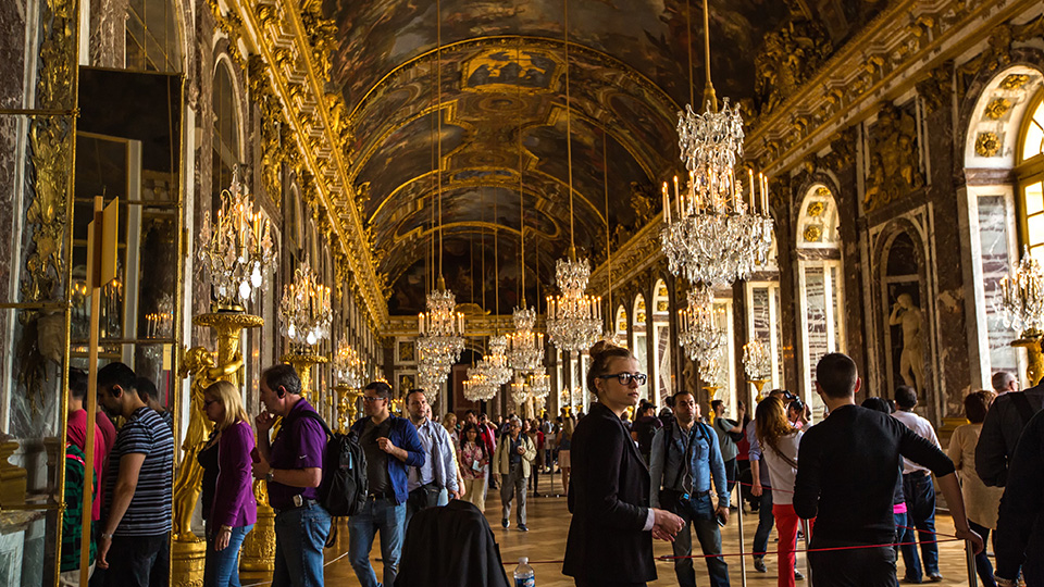 東京カメラ部10選 井上浩輝氏、八木千賀子氏× H.I.S. 田島裕司氏、フランス観光開発機構 金田レイラ氏「フランスの美しい村々とパリの現在（いま）」