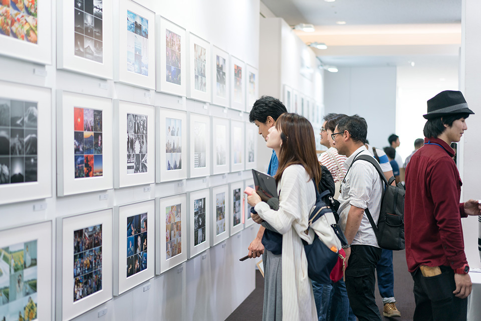 写真展の様子：東京カメラ部2015写真展