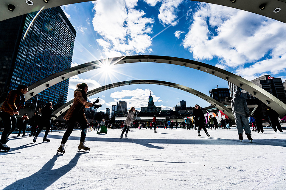 東京カメラ部10選 井上浩輝氏 × カナダ・オンタリオ州観光局 田中恵美氏 × エイチ･アイ･エス 田島裕司氏「建国150周年記念 　あったかい、冬カナダ“冬カナダの魅力と冬の撮り方～ナイアガラとトロント編”」