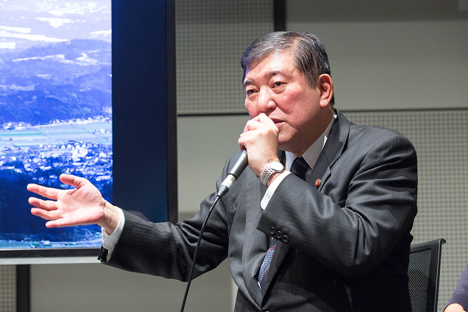 特別企画 衆議院議員 石破茂(元国務大臣 地方創生・国家戦略特別区域担当) × 東京カメラ部10選 柄木孝志「写真による地方創生」