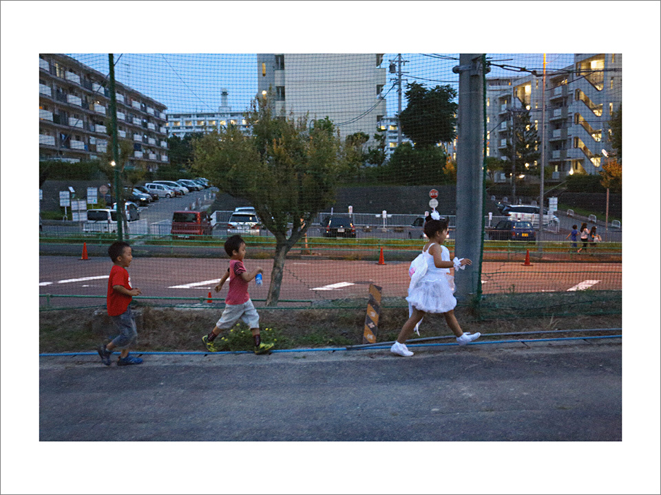 写真家 立木義浩 × 写真家 名越啓介 × アートディレクター 町口 景「月並みこそ黄金」