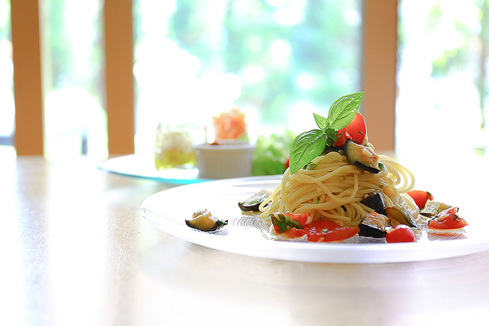 東京カメラ部10選 長岩典子氏 × コンテスト入賞者 荒畑恵子氏、中田久美子氏 × 東京カメラ部運営「カメラが広げる私の世界」