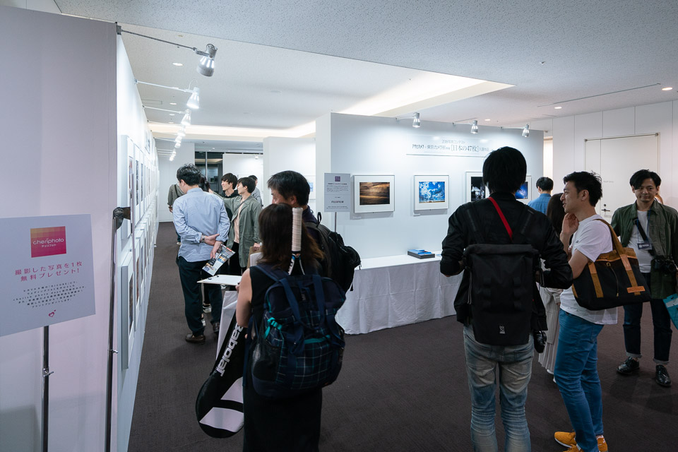 写真展の様子：東京カメラ部2018写真展