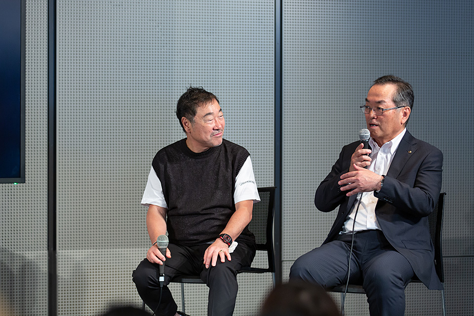 北海道 帯広市(ばんえい十勝)：カメラマン 山岸伸、帯広市副市長 田中敬二、東京カメラ部運営「ばんえい競馬」｜東京カメラ部2019写真展