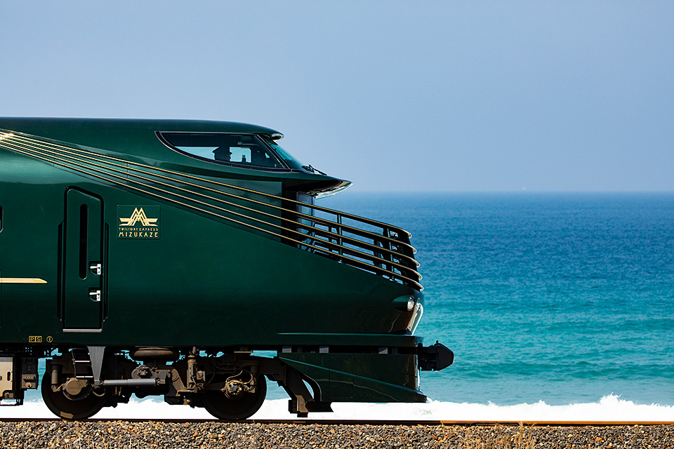 西日本旅客鉄道：東京カメラ部10選 柄木孝志氏、JR西日本 瑞風推進事業部長「TWILIGHT EXPRESS 瑞風の走る風景」