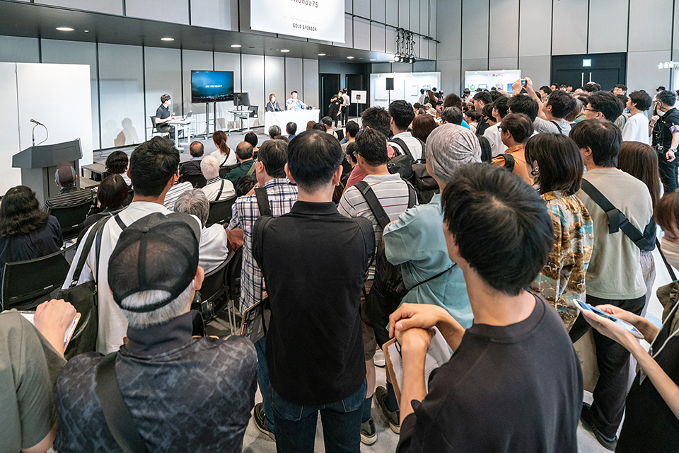 ブースレポート ｜ 東京カメラ部2023写真展「愛おしきこの世界。」