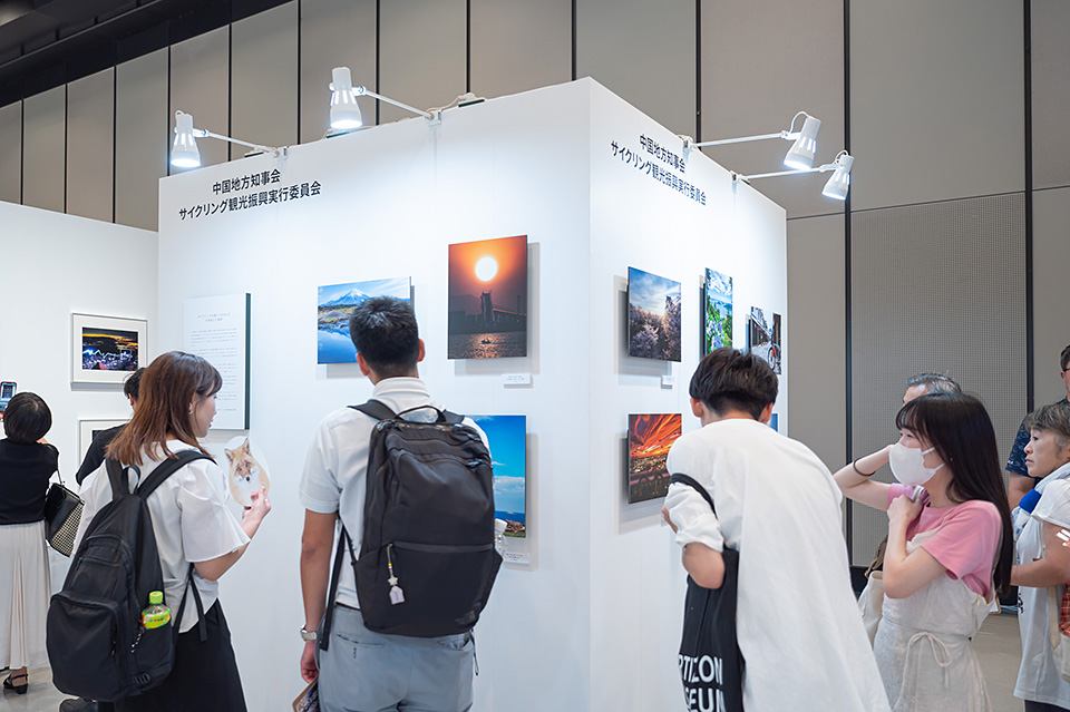 ブースレポート ｜ 東京カメラ部2023写真展「愛おしきこの世界。」