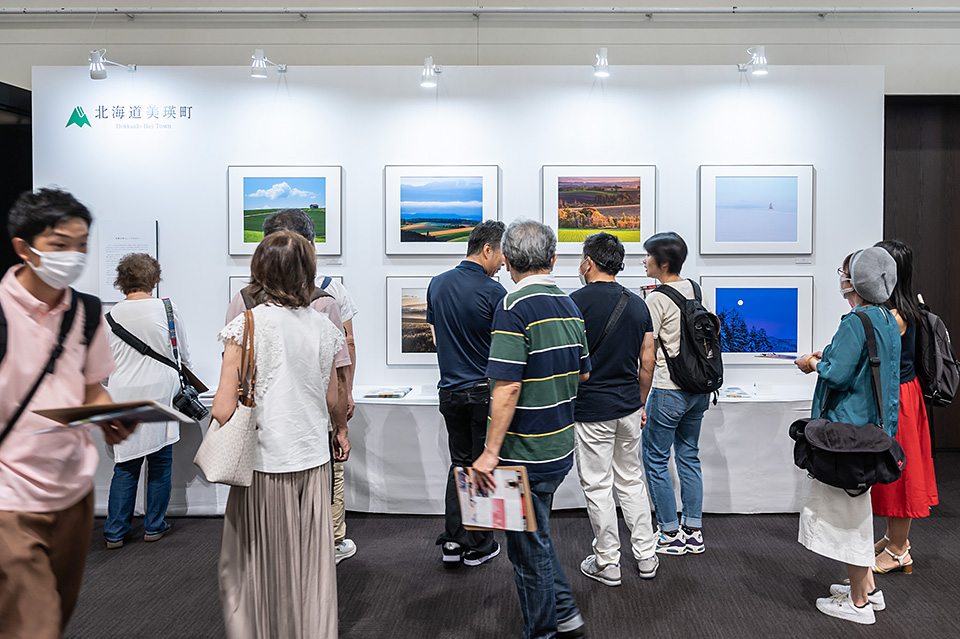 ブースレポート ｜ 東京カメラ部2023写真展「愛おしきこの世界。」